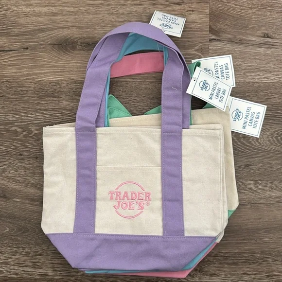 Trader Joe’s Canvas Tote Bag Set (4) - Picture 2 of 5